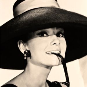 Meet your Posher, Holly Golightly